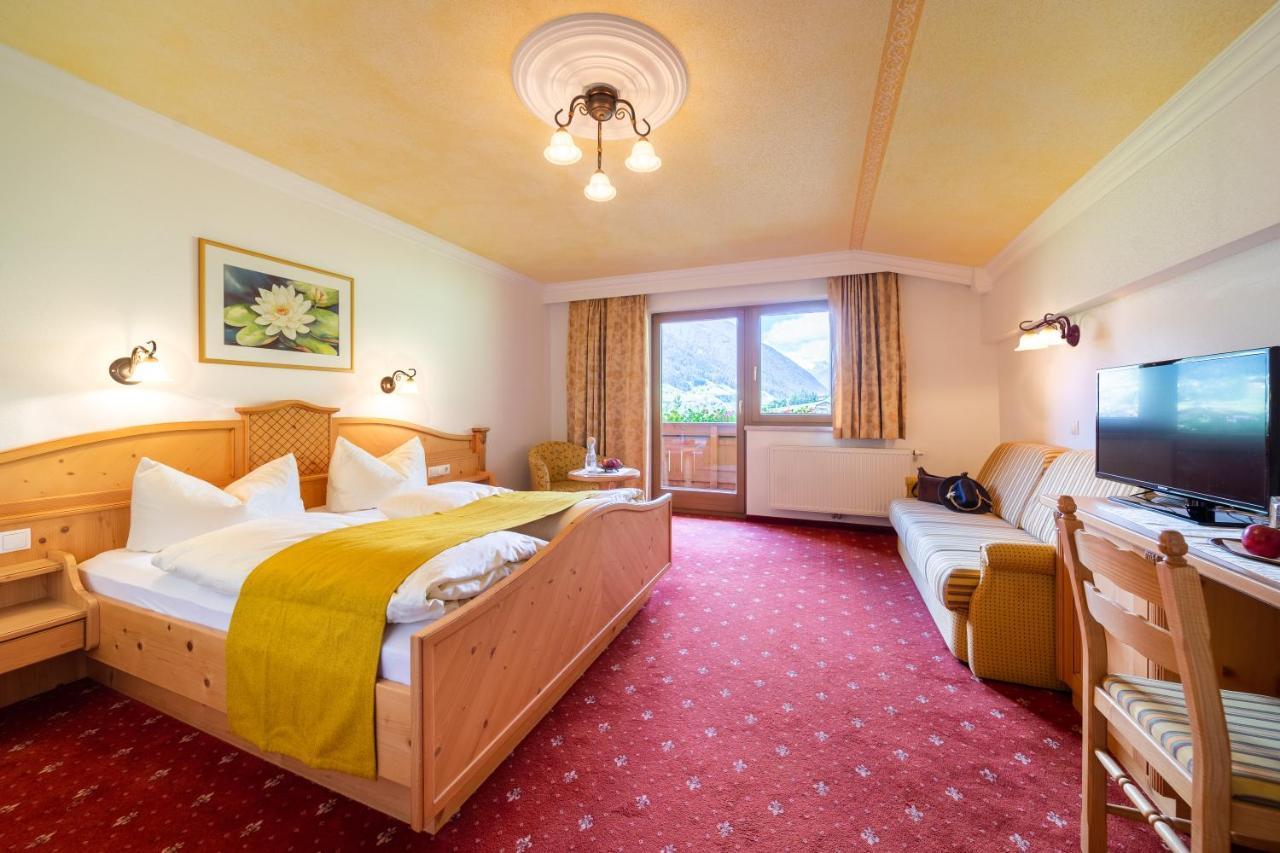 Biohotel Rastbichlhof Нойштіфт-ім-Штубайталь Екстер'єр фото