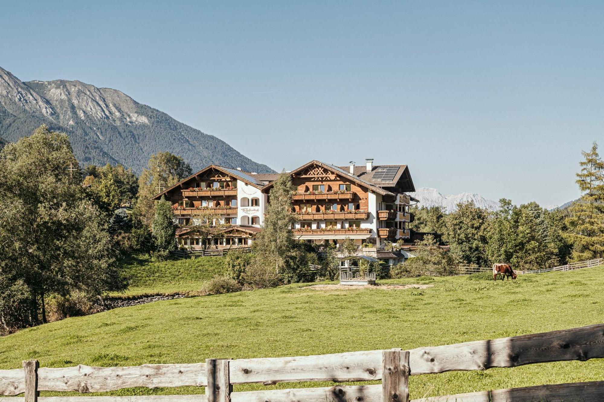 Biohotel Rastbichlhof Нойштіфт-ім-Штубайталь Екстер'єр фото