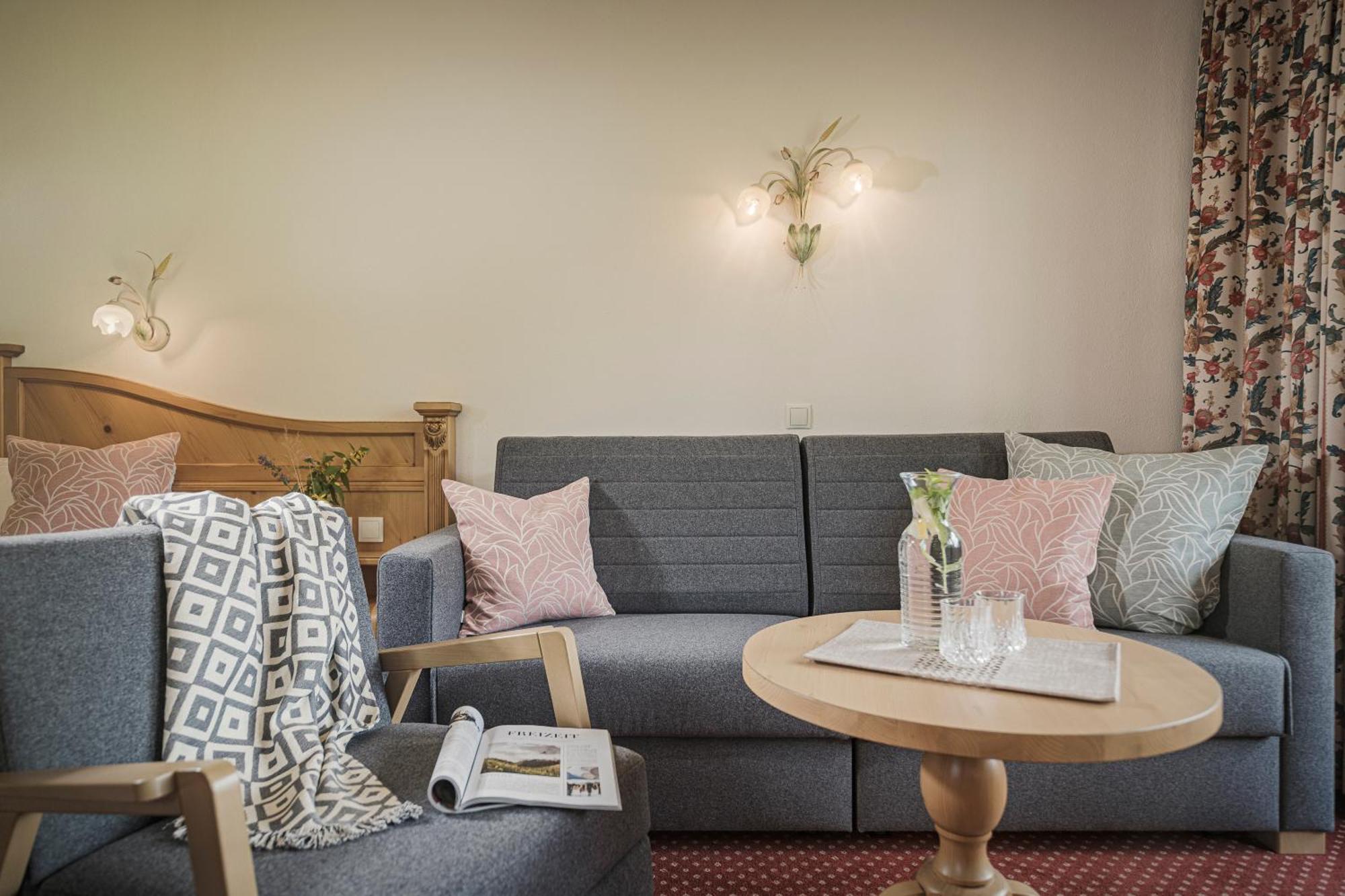 Biohotel Rastbichlhof Нойштіфт-ім-Штубайталь Екстер'єр фото
